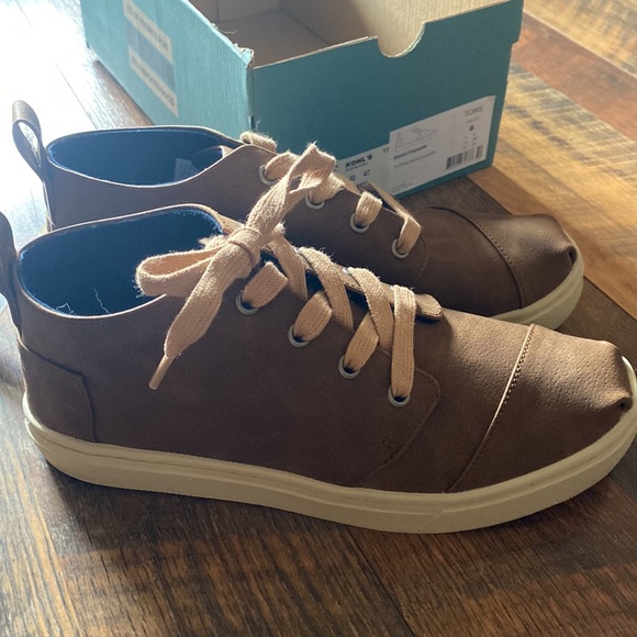 NWT Toms Botas Cupsole toffee youth boots size 6 - Picture 2 of 6